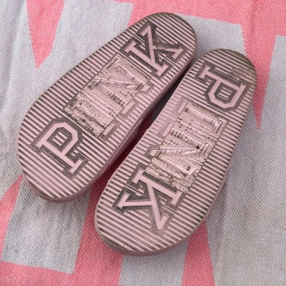 PINK Victoria's Secret Pink Slide Sandals - Picture 3 of 3